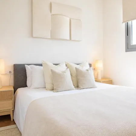Modern 2 Bed In Habitat Lejlighed *
